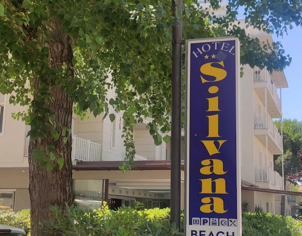 Hotel Silvana Beach Ρίμινι Εξωτερικό φωτογραφία